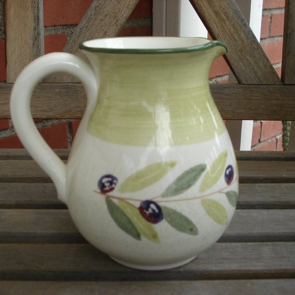 BIZZIRRI Porcelain/Ceramic Pitcher = Made In Italy Hand Painted Olives - Picture 5 of 7